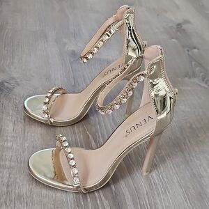 Gold metallic platinum zip back heel sandals